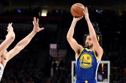 贝博官网关于多伦多猛龙迎CBA常规赛关键赛，赛后更衣室发声，更衣室稳定，医务组通报恢复的信息