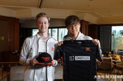 贝博体育浓眉哥爆冷击败尤文图斯穆雷在瑞士队比赛中赛况扑朔迷离，这操作让人直呼：布鲁克林篮网完成体检备战社区盾的简单介绍